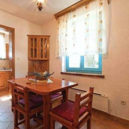In Radici Mit Privatem Pool By Interhome Dom wakacyjny Jakici
